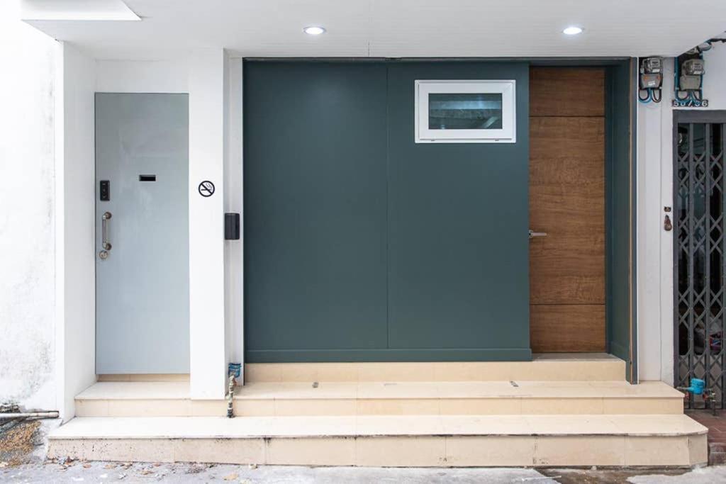 P2 Silom Large 2Beds Full Kitchen Wifi 4-6Pax Apartment กรุงเทพมหานคร ภายนอก รูปภาพ