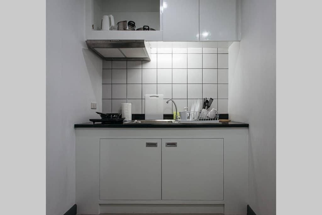 P2 Silom Large 2Beds Full Kitchen Wifi 4-6Pax Apartment กรุงเทพมหานคร ภายนอก รูปภาพ